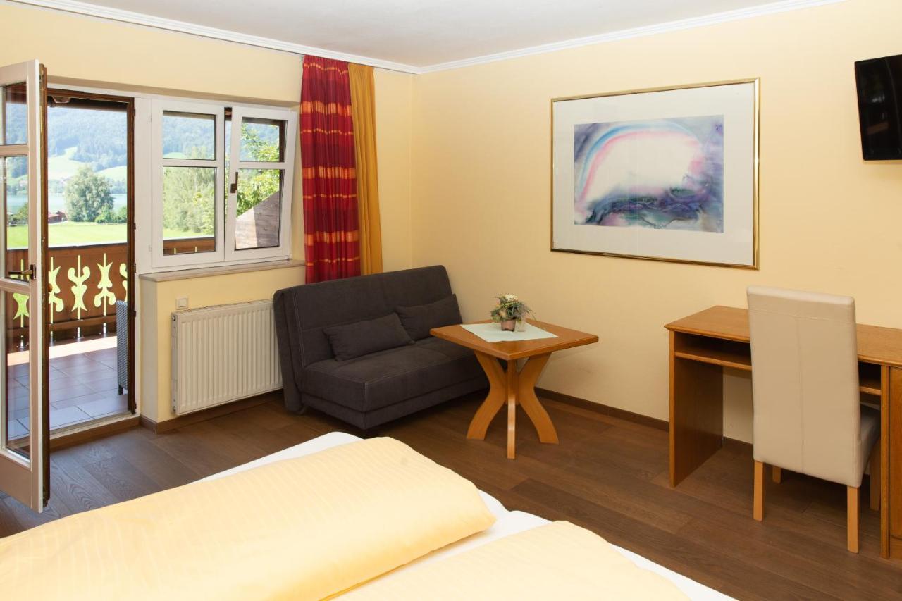 Seewirt Zell am Moos Exterior foto